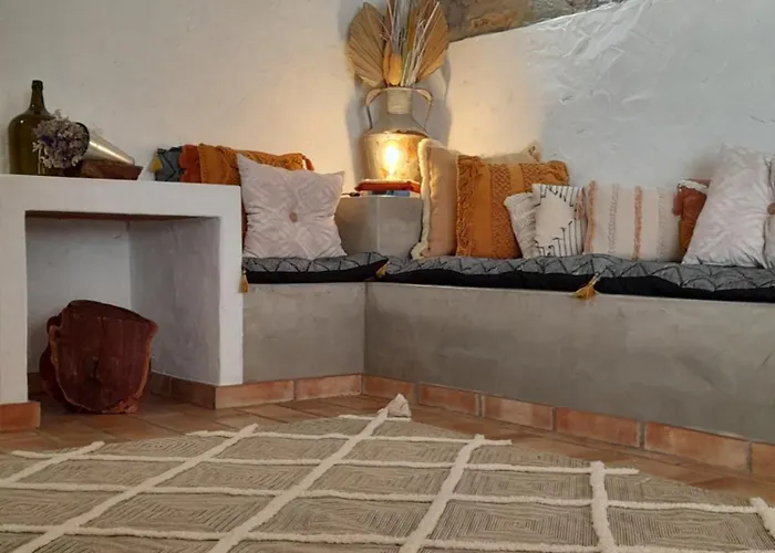 Amendoa Alta Mora